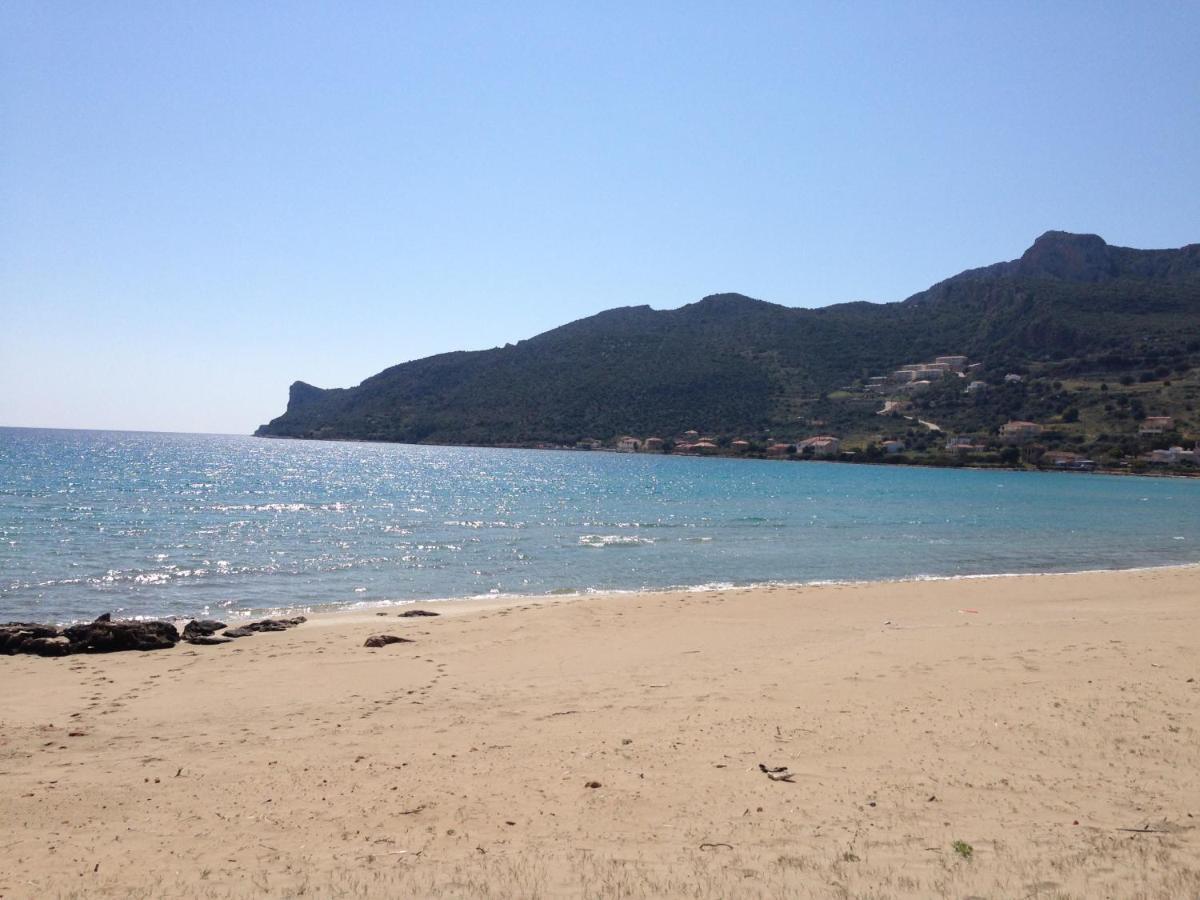 Fully Equipped Beach House At Pachia Ammos Plytra 외부 사진